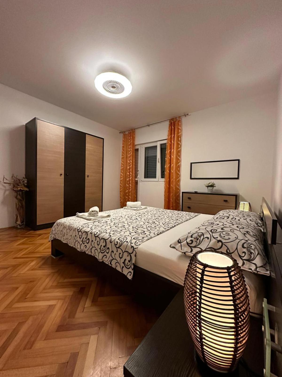Stone Sun Apartment คาชเตลา ภายนอก รูปภาพ